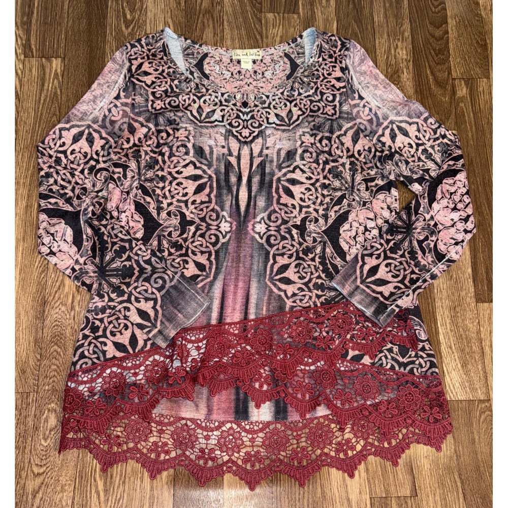 Live and Let Live Pink Grey Scroll Print Lace Trim Top Medium 2B778 STARAC